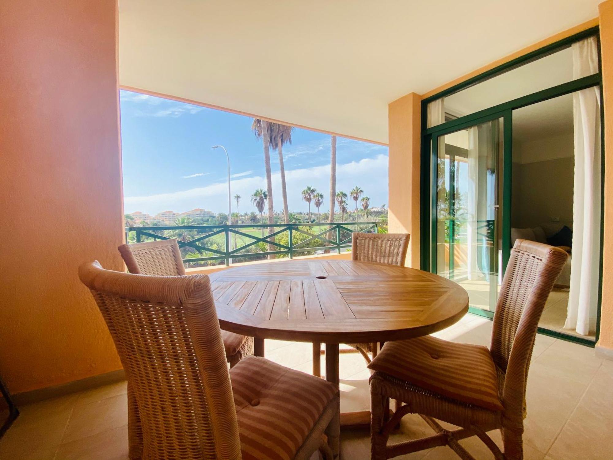 La Paz. Lovely Apartment Overlooking The Golf And Sea San Miguel de Abona Bilik gambar